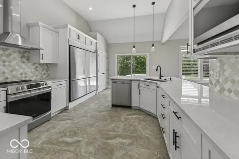 1006 Old Eagle Way Greenwood IN 46143
