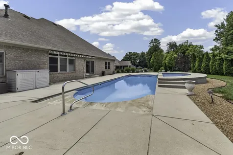 1006 Old Eagle Way Greenwood IN 46143