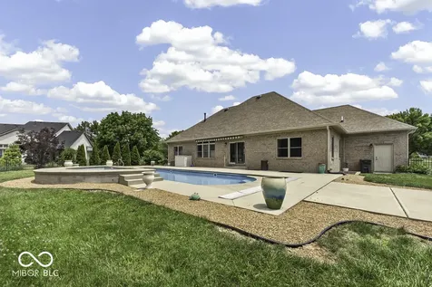 1006 Old Eagle Way Greenwood IN 46143
