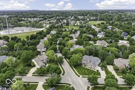1006 Old Eagle Way Greenwood IN 46143