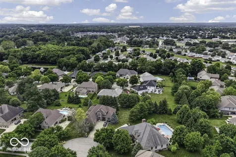 1006 Old Eagle Way Greenwood IN 46143