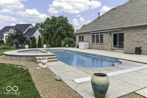 1006 Old Eagle Way Greenwood IN 46143