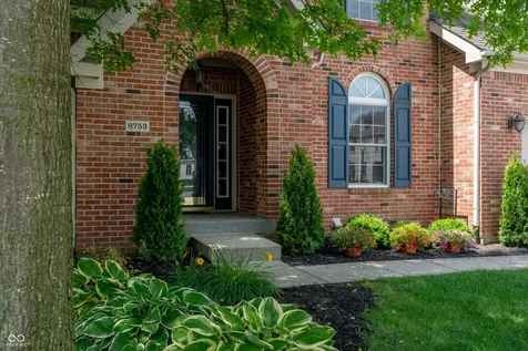 8753 Lily Court Zionsville IN 46077