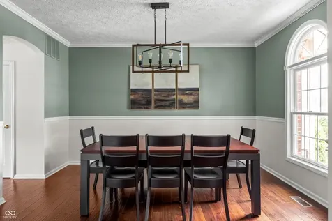 8753 Lily Court Zionsville IN 46077