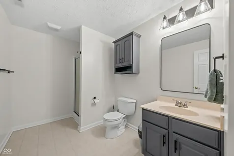 8753 Lily Court Zionsville IN 46077