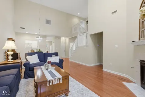 5813 Spruce Knoll Court Indianapolis IN 46220