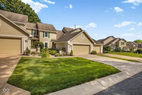 5813 Spruce Knoll Court Indianapolis IN 46220