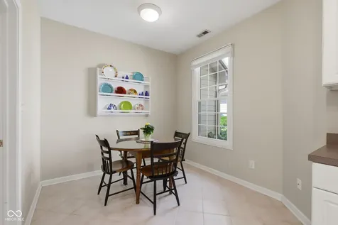 5813 Spruce Knoll Court Indianapolis IN 46220