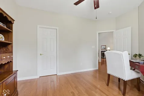 5813 Spruce Knoll Court Indianapolis IN 46220