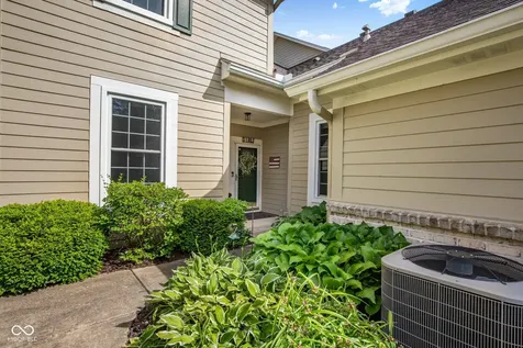 5813 Spruce Knoll Court Indianapolis IN 46220