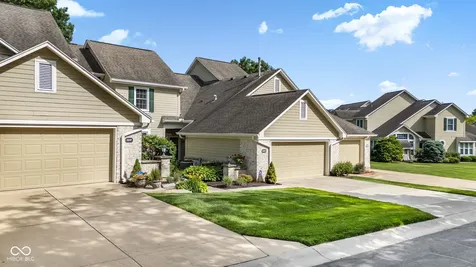 5813 Spruce Knoll Court Indianapolis IN 46220