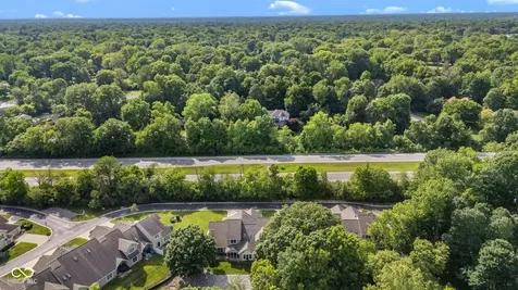 5813 Spruce Knoll Court Indianapolis IN 46220