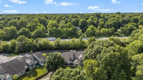 5813 Spruce Knoll Court Indianapolis IN 46220