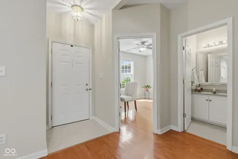 5813 Spruce Knoll Court Indianapolis IN 46220