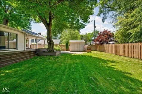 7024 Broadway Indianapolis IN 46220
