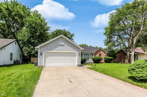 3724 W 42nd Terrace W Indianapolis IN 46228