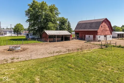 8275 E 216th Street Cicero IN 46034