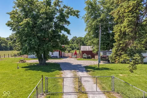 8275 E 216th Street Cicero IN 46034