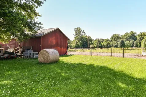 8275 E 216th Street Cicero IN 46034