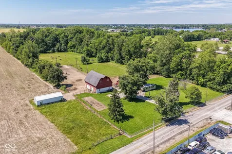8275 E 216th Street Cicero IN 46034