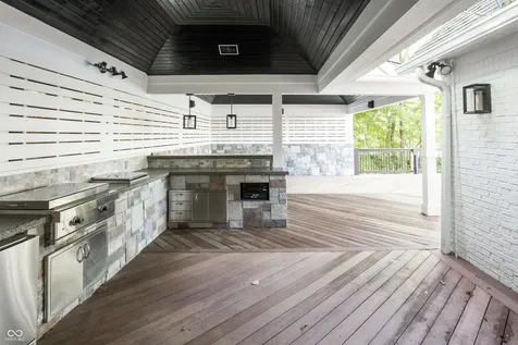 8641 Fawn Lake Circle Indianapolis IN 46278