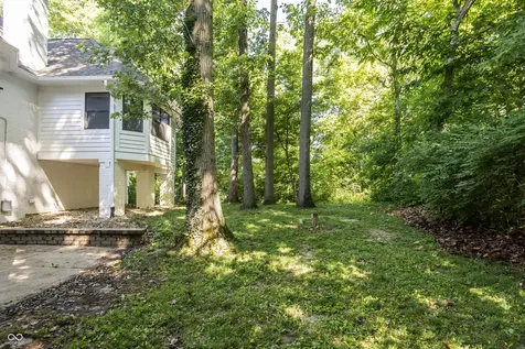 8641 Fawn Lake Circle Indianapolis IN 46278