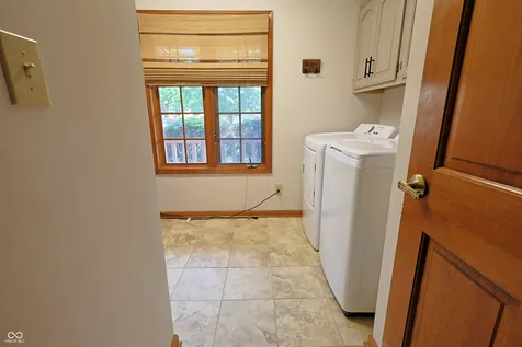 5411 Innisbrooke Court Greenwood IN 46142
