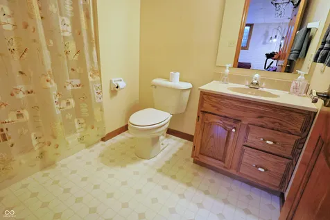 5411 Innisbrooke Court Greenwood IN 46142