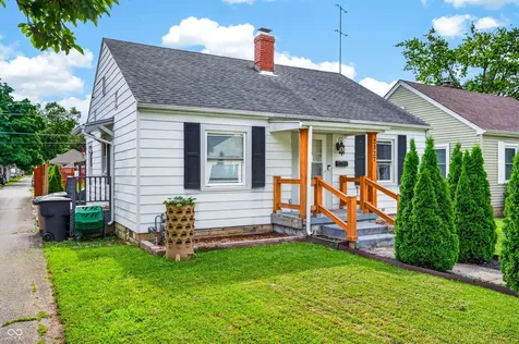 2327 Gilmore Street Columbus IN 47201
