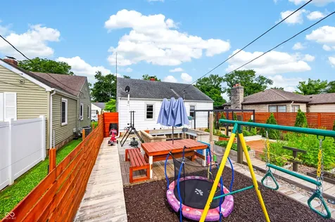 2327 Gilmore Street Columbus IN 47201