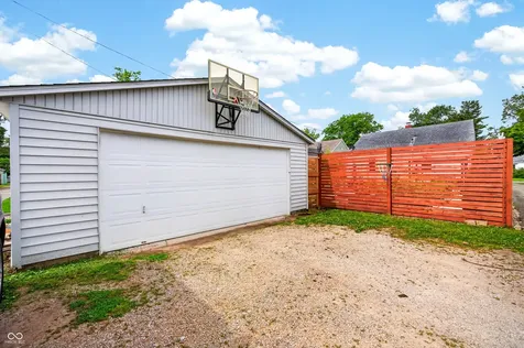 2327 Gilmore Street Columbus IN 47201