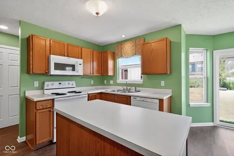 6350 W Chelmsford Drive Mccordsville IN 46055