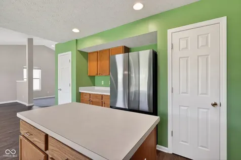 6350 W Chelmsford Drive Mccordsville IN 46055