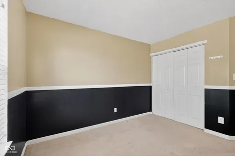 6350 W Chelmsford Drive Mccordsville IN 46055