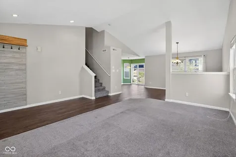 6350 W Chelmsford Drive Mccordsville IN 46055