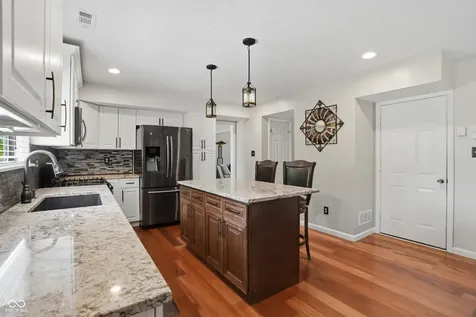 4209 Lakefield Court Indianapolis IN 46254