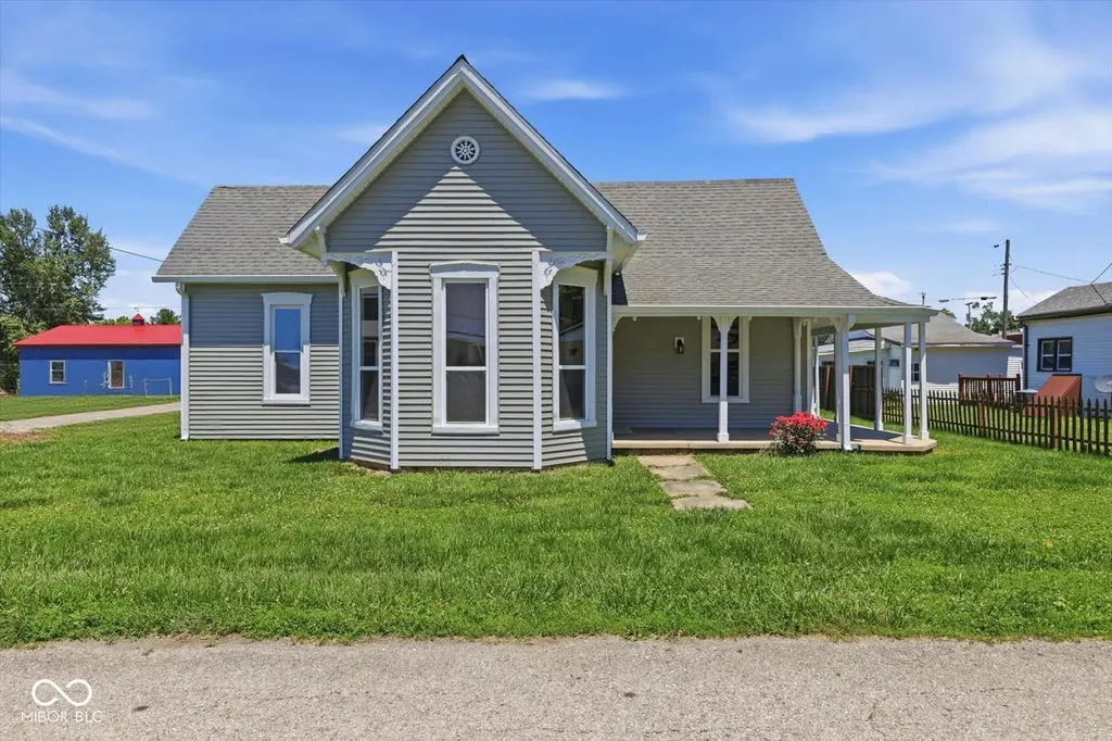 206 W Walnut Street Waldron IN 46182