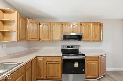 206 W Walnut Street Waldron IN 46182