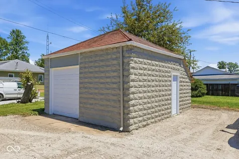 206 W Walnut Street Waldron IN 46182