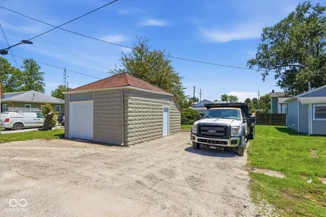 206 W Walnut Street Waldron IN 46182