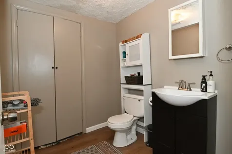8450 S Belmont Avenue Indianapolis IN 46217
