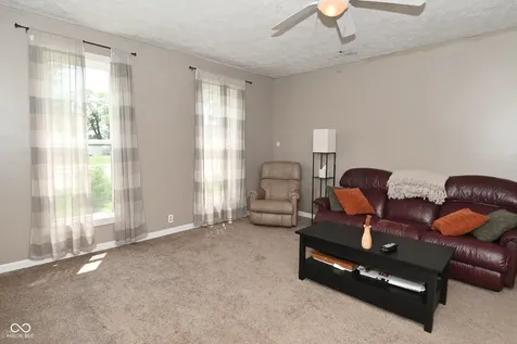 8450 S Belmont Avenue Indianapolis IN 46217