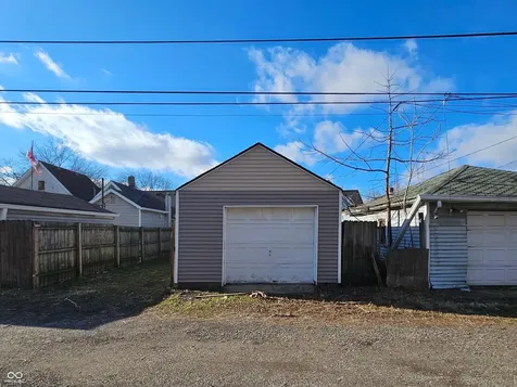 2121 Webb Street Indianapolis IN 46225