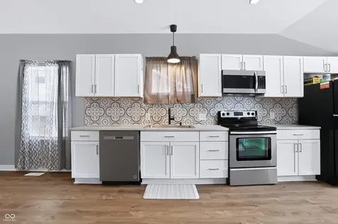 1028 N Tuxedo Street Indianapolis IN 46201