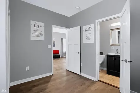 1028 N Tuxedo Street Indianapolis IN 46201