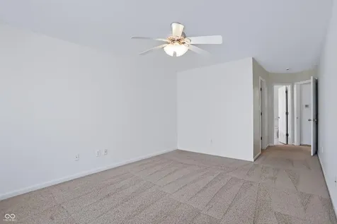 6904 N Laredo Drive Mccordsville IN 46055