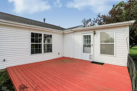 6904 N Laredo Drive Mccordsville IN 46055