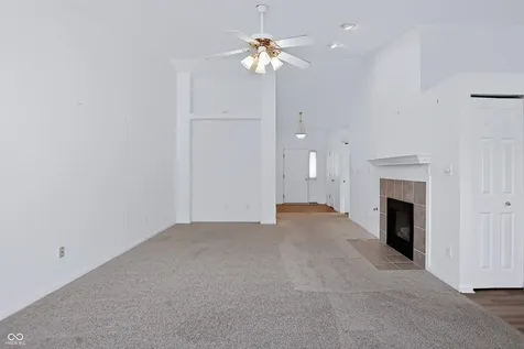 6904 N Laredo Drive Mccordsville IN 46055