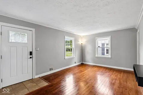 4730 Stratford Indianapolis IN 46201