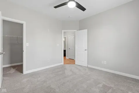 2024 Autumn Faith Way Avon IN 46123